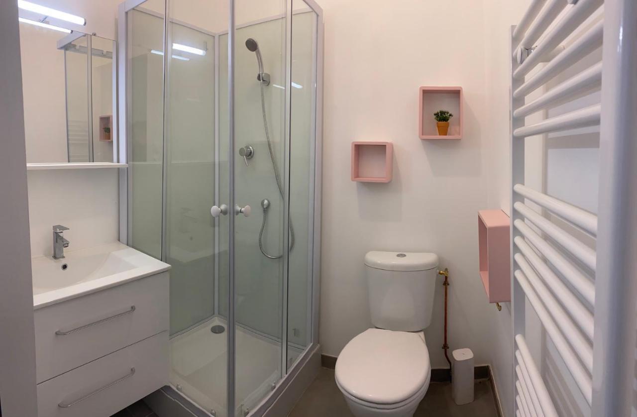 La Maison D'Angelique - Colocation Hoteliere A 150M Gare Tgv- Grande Cuisine Equipee & Salon - Fibre - Netflix Ніор Екстер'єр фото