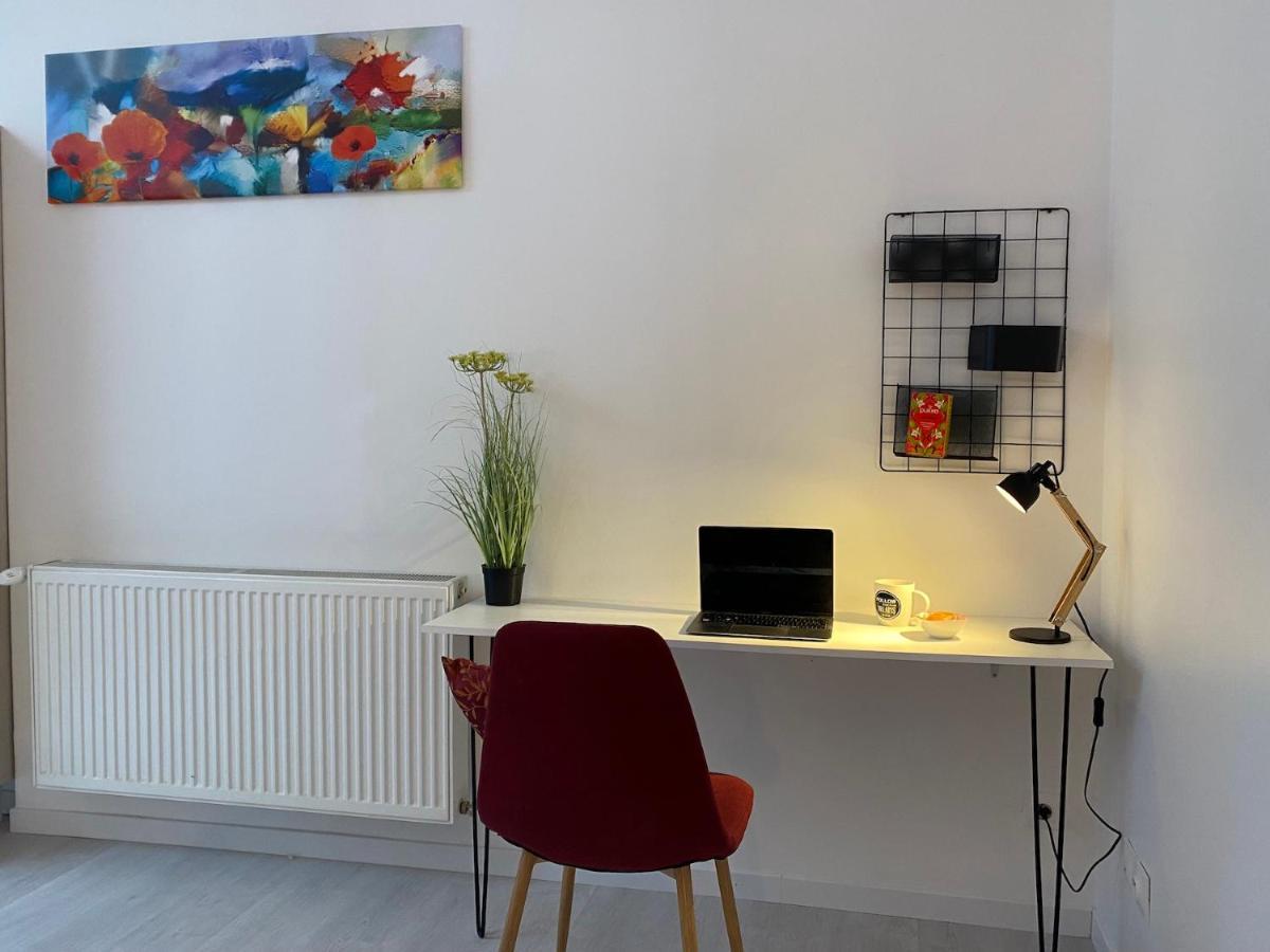 La Maison D'Angelique - Colocation Hoteliere A 150M Gare Tgv- Grande Cuisine Equipee & Salon - Fibre - Netflix Ніор Екстер'єр фото